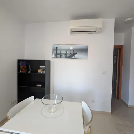 Close From The And Centre Of Appartement *